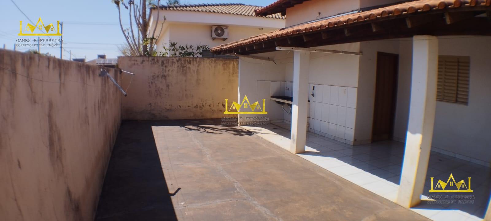 Casa a venda na cidade de Américo de Campos