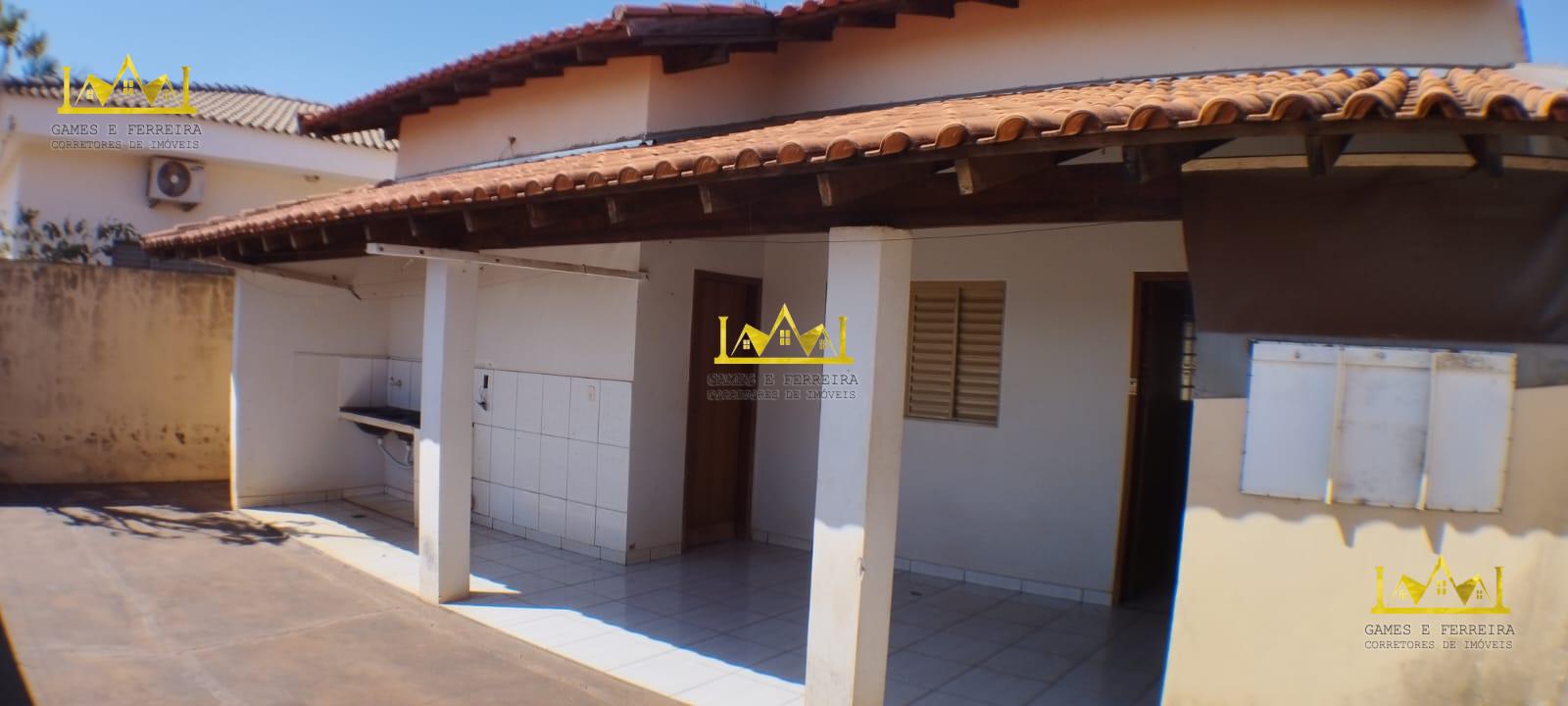 Casa a venda na cidade de Américo de Campos